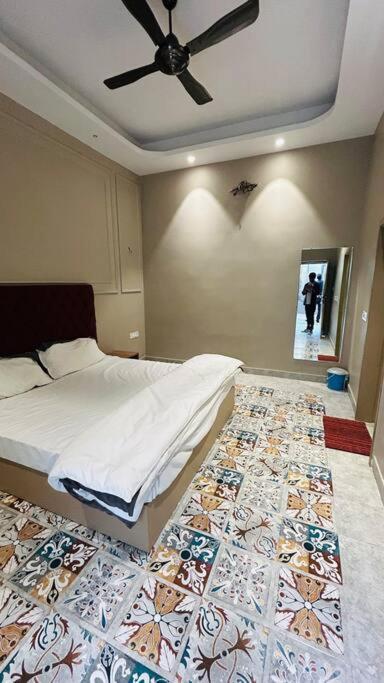 Virasat Villa & Banquet Hall カーンプル エクステリア 写真
