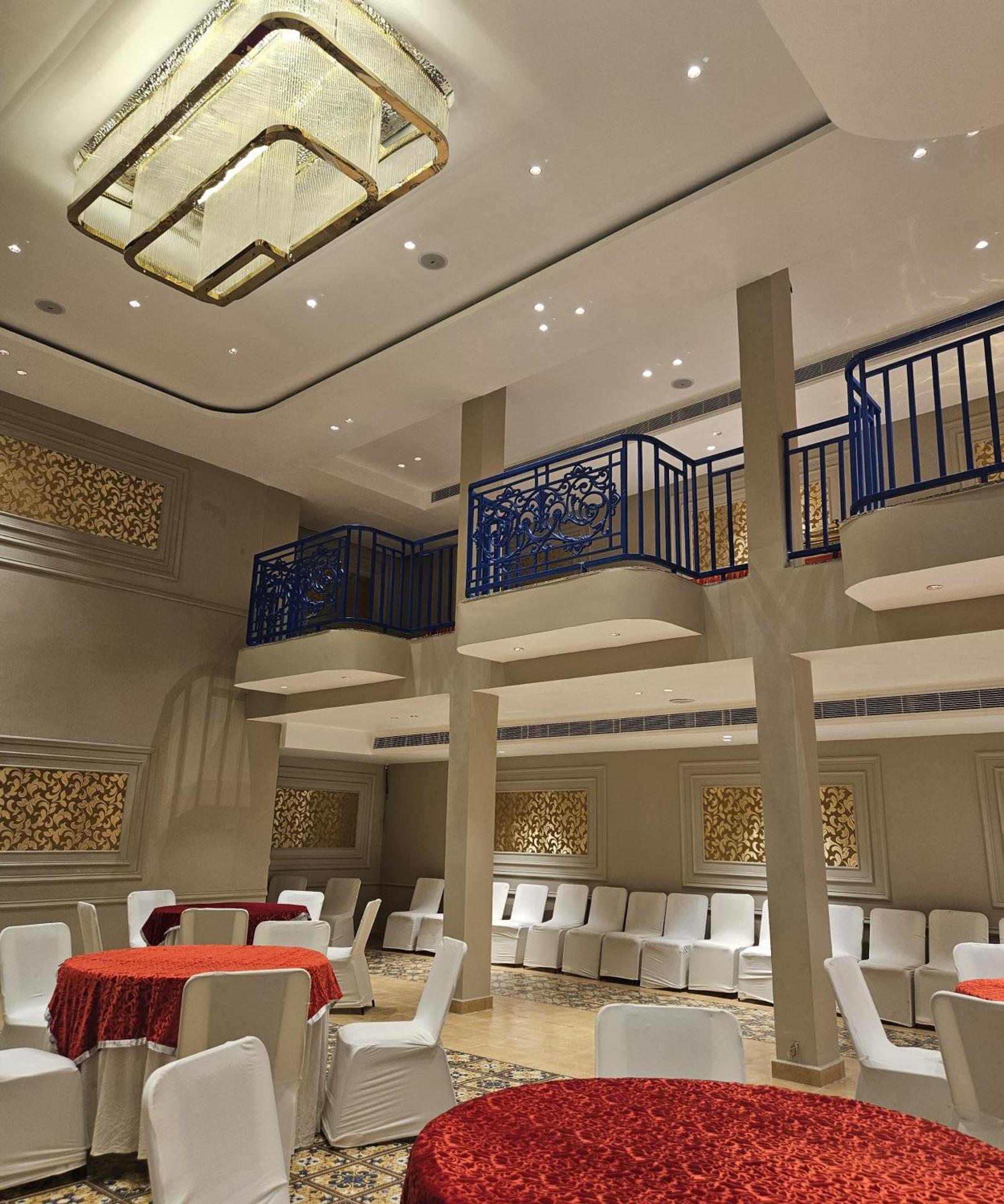 Virasat Villa & Banquet Hall カーンプル エクステリア 写真